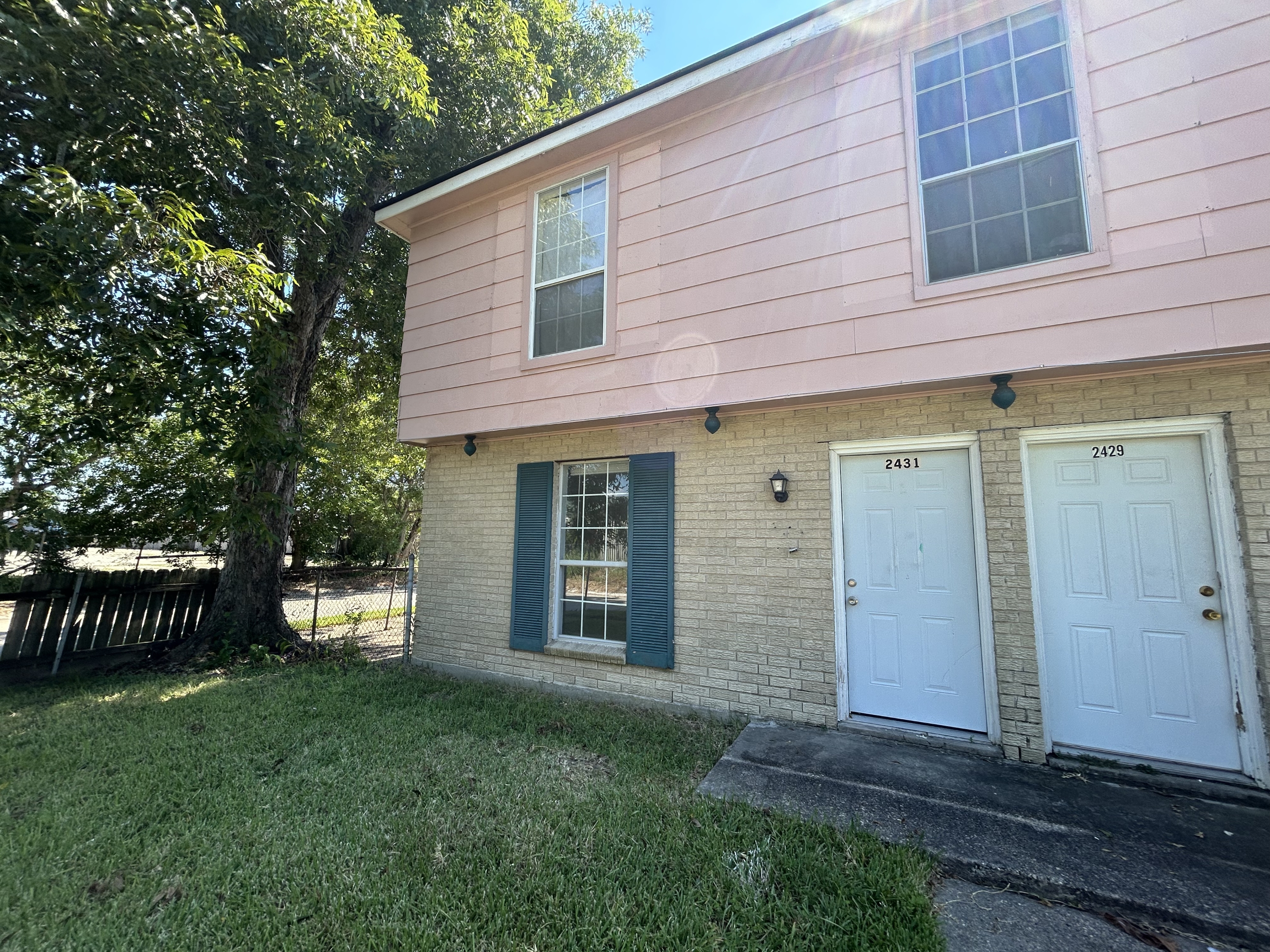 2431 Octavia Drive - 1